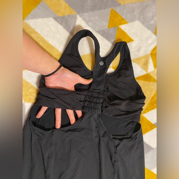 Lululemon black turbo tank size 6 - Picture 4 of 5